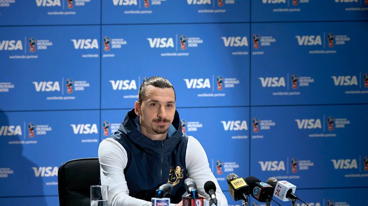 La star  internazionale di calcio Zlatan Ibrahimović annuncia il suo ritorno con Visa a FIFA World Cup Russia™ 2018 (Reuters)