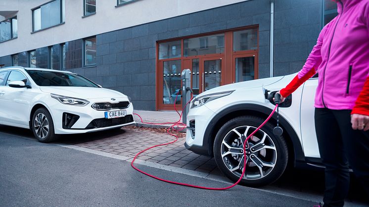 Kia Ceed SW PHEV_Kia XCeed PHEV_cable