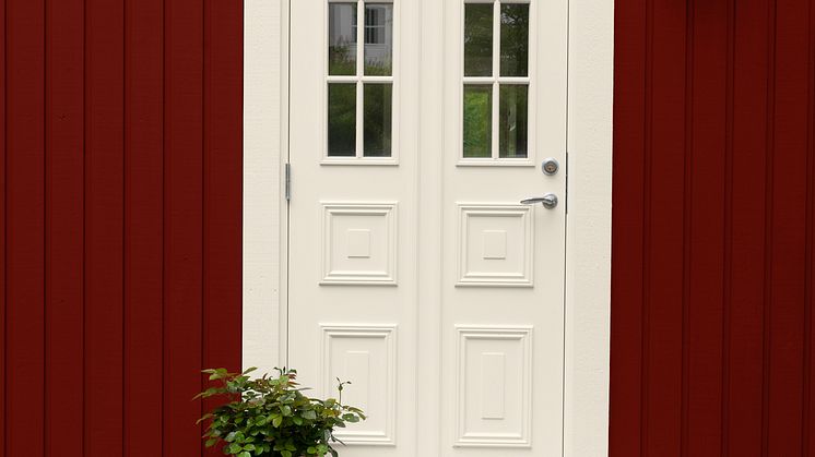 Faluröd 325