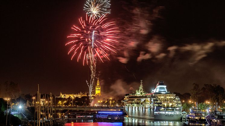 Set sail from Southampton on a relaxing Braemar ‘River Cruise’ with Fred. Olsen Cruise Lines in 2016