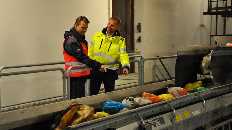 Återvinningscentralen Lilla Nyby lockar många besökare
