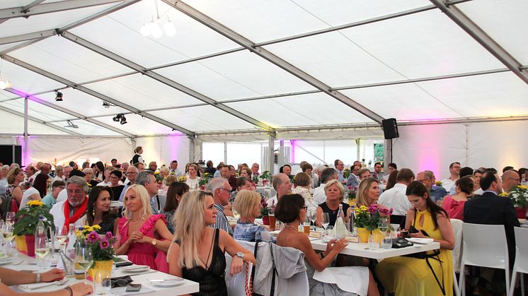 Benefiz-Veranstaltung: 3. Bärenherz Sommernacht bringt  19.000 Euro für Kinderhospiz (Impressionen)