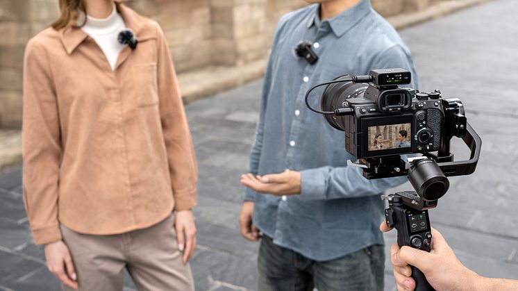 DJI RS 3 Mini - With DJI Mic (1 of 4)