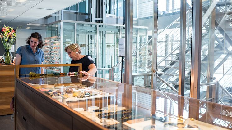 Franziska Bründler im Kunstmuseum Cafe 