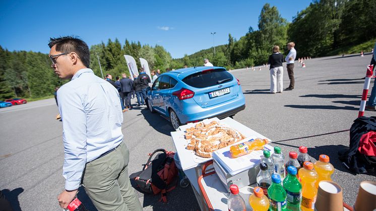 Fra pressekonferansen hvor Ford Motor Norge og forsikringsselskapet If lanserer et unikt opplæromgsprogram for unge sjåfører Ford Driving Skills for Life