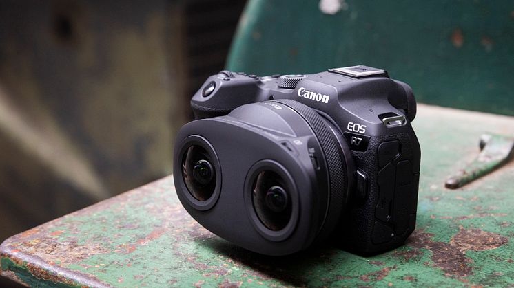 Canon lanserer nytt EOS VR System-objektiv – RF-S 3.9mm F3.5 STM DUAL FISHEYE – for produksjon av engasjerende innhold av høy kvalitet