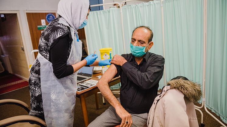 Jinnah Centre ‘pop-up’ Covid vaccination clinic attracts hundreds for life-saving jabs
