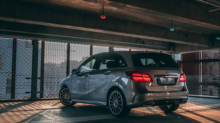 Mercedes-Benz B 200