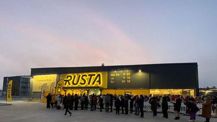 Rusta avasi Ouluun 41. tavaratalonsa Suomessa