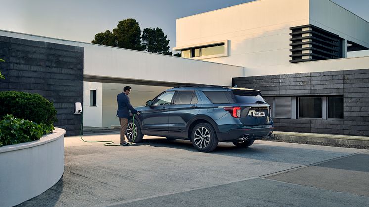 Ford Explorer ladbar hybrid 2019