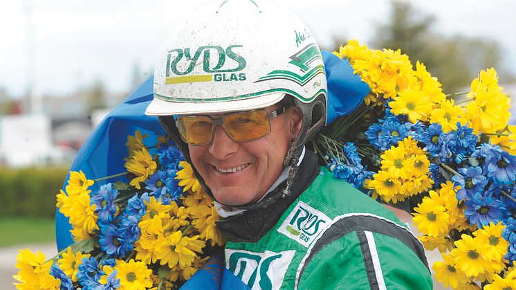 Laddad travhelg med Hästgala, Jackpot och V75-Mästarna