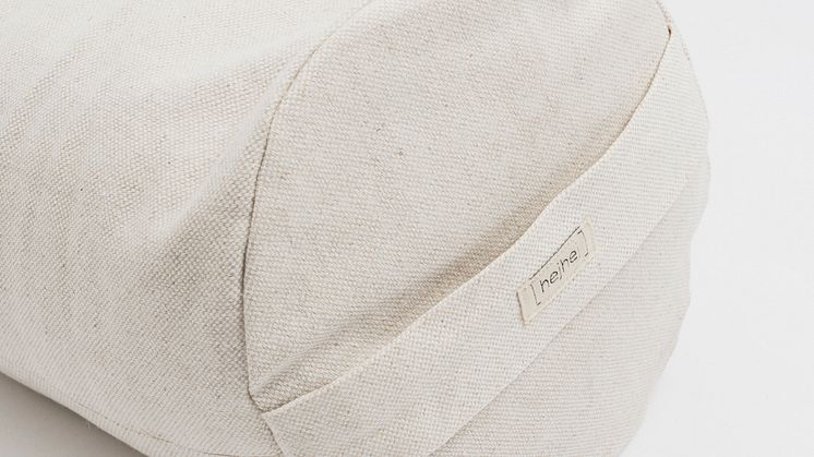 hejhej_yoga_bolster_02_Credits_Maria Bayer.jpg