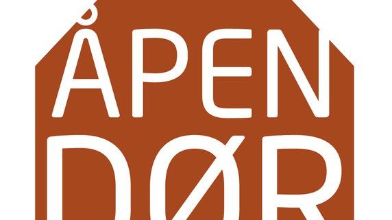 ÅPEN DØR: Toril Moi og Ane Farsethås - en samtale