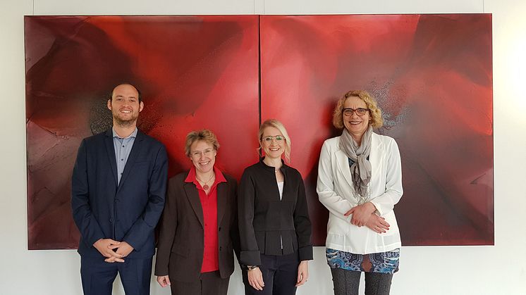 Patrick Birnesser (BdS-Referent), Katharina Satzger (Stellvertetende Referatsleiterin), BdS-Hauptgeschäftsführerin Andrea Belegante, Gabriele Fink ( Referatsleiterin im Bayerischen Staatsministerium für Wirtschaft, Landesentwicklung und Energie)