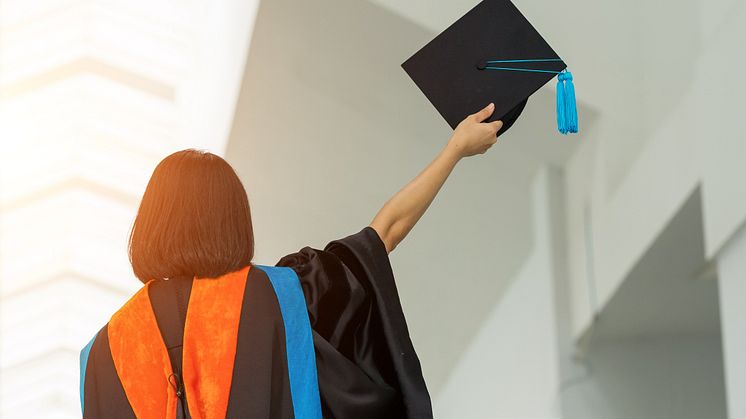 Promotionsinteressierte können ihren Traum vom Doktorhut an der TH Wildau verwirklichen: Aktuell sind am Karrierezentrum für professorale Entwicklung einige Promotionsstellen ausgeschrieben.