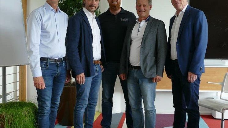 FV: Mikael Vestlund, Pär Undin, Micael Mattson, Hans Terland och Björn WIgström.
