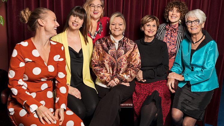 Stellagalans styrelse fr v Ida Ström, Karoline Nordefors, Anette Rosvall, Maja Berthas, Anita Lindström, AnnaAntonia Schauermann samt Ella Nilsson. Fotograf Foto: Susanne Kronholm 