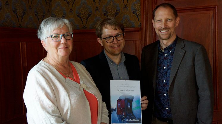 Caisa Abrahamsson, styrelseordförande Inlandsbanan AB, Marco Andersson, marknadschef Snälltåget och årets Inlandsbaneambassadör, samt Peter Ekholm, vd Inlandsbanan AB. 