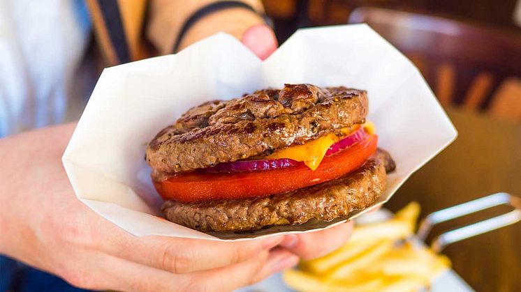 18_Shake Tree Burger&Bar