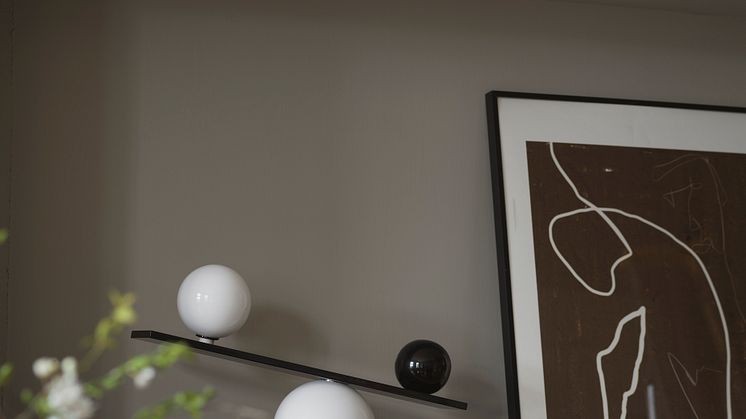 Hidden_Parrot-3_Image_Roomshot_Item_2276_PR