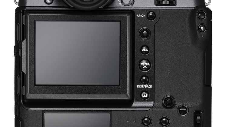GFX 100 back  with EVF