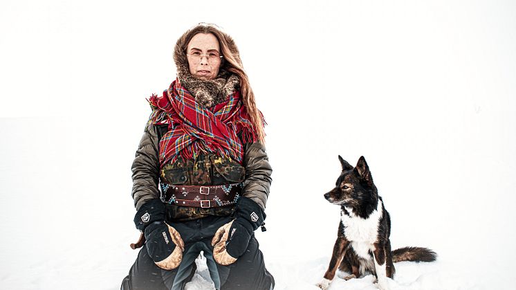 Sedan 2014 har Sofia Jannok Foundation delat ut stipendier till personer som verkat för urfolks rätt att existera och skydd av land och vatten.