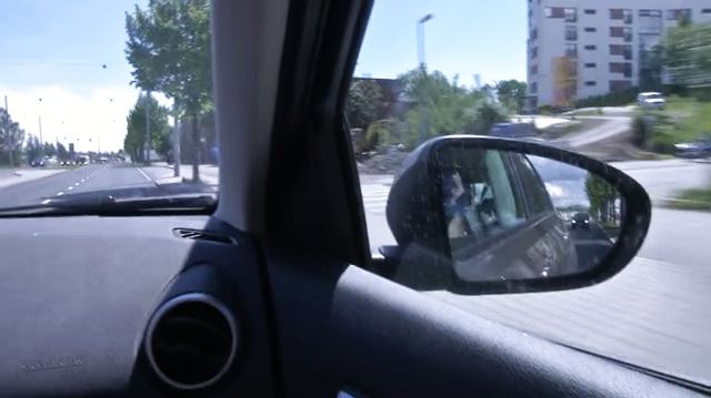 Näin säästät 20 % bensankulutuksessa lomamatkalla (MP4 - 640x352 pikseliä)
