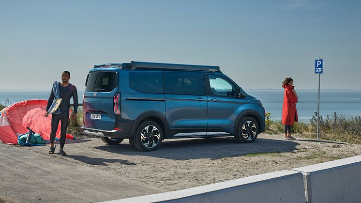 2024FordTransitNuggetActivePHEV_3_3-4_rear_Talents.jpg