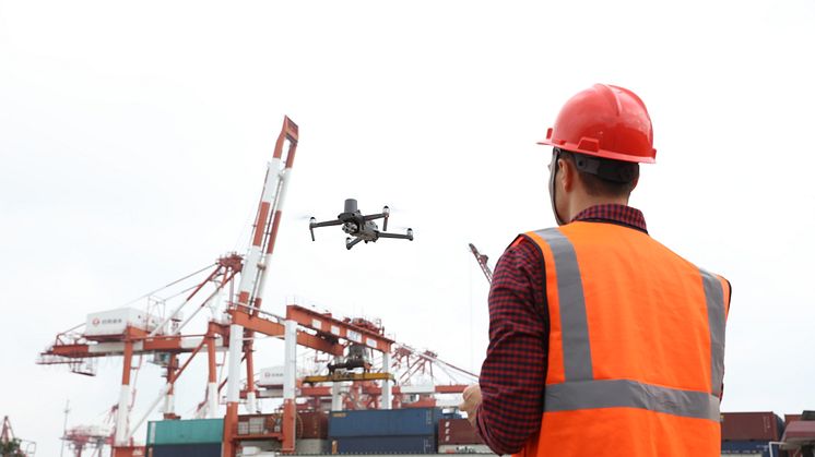 Flying DJI Mavic 2 Enterprise Advanced 2