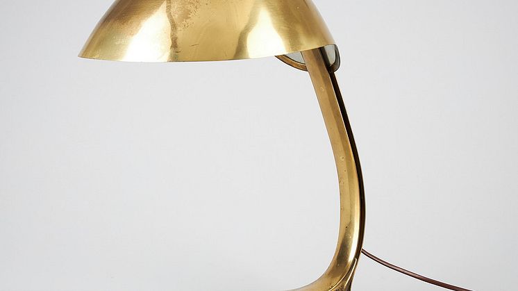 Bordslampa "TY 1005" av Paavo Tynell