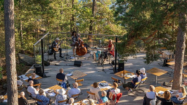 Scensommar_Artipelag_terrassen