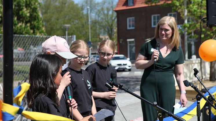 Kulturcrew och sol invigde Kävlinges första popup-park