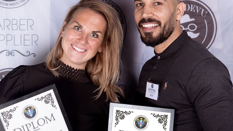 Semifinal 3 i Årets barberare 2019 - Caroline Gustafsson från Barber Art & Crafts i Trelleborg (1:a plats) och Ali Alahama från Troy Salon i Nybro (2:a plats).