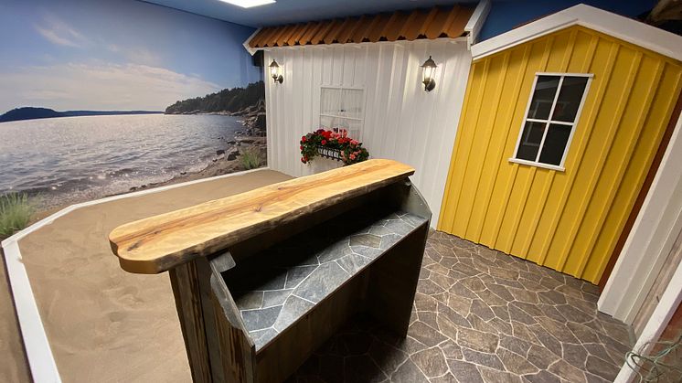 Sunwell solterapi i solrum med autentisk miljö från svensk kust stimulerar minne för äldre med demenssjukdomar