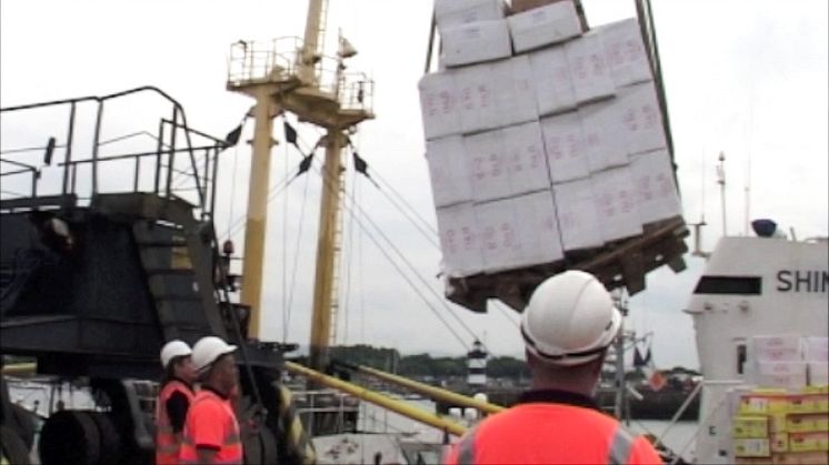 NI 17 14 Man arrested in tobacco smuggling raids