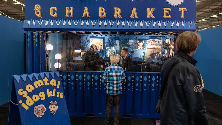 Ailin Mirlashari och Micael Dahlen möts i SCHABRAKET