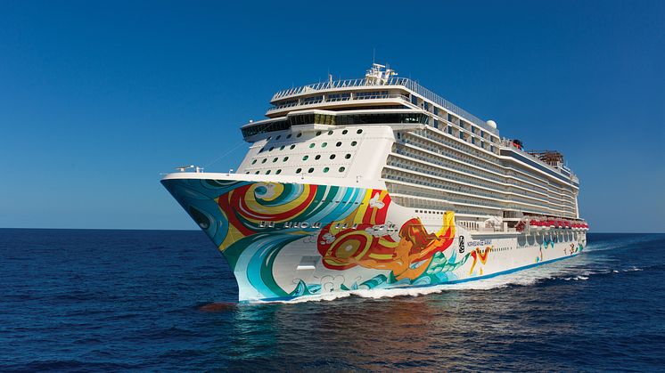 325 meter långt och 18 däck. Kryssningsfartyget Norwegian Getaway anlöper Göteborgs Hamn under fredagen. Bild: Norwegian Cruise Line