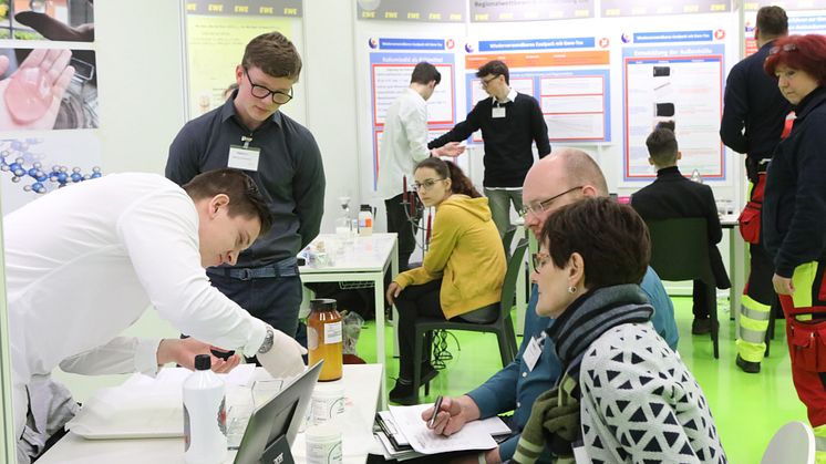 Am kommenden Donnerstag, den 29. Februar 2024, ist der vom Energieunternehmen veranstaltete Ostbrandenburger Regionalwettewerb „Jugend forscht und Schüler experimentieren“ zu Gast an der TH Wildau. (Bild: Gerd Markert)