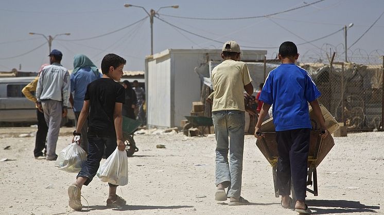 Hotande hungersnöd bland Syriens barn
