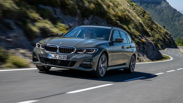 Helt nye BMW 3-serie Touring: 6. generasjon praktisk kjøreglede