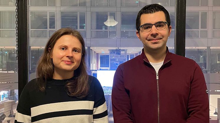 Årets vinnare av Compricers ekonomistipendium: Sofie Valentin och David Narva.