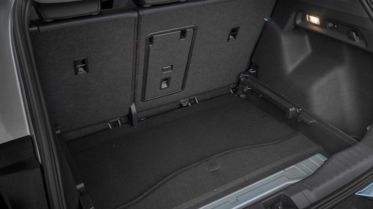 FORD EXPLORER Magnetic Grey 2024 (4).jpg
