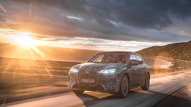 BMW iX i Norge