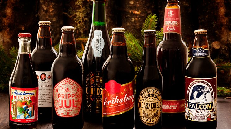 Julhälsningar från Carlsberg Sverige:  Falcon Julöl i ny design på årets julbord