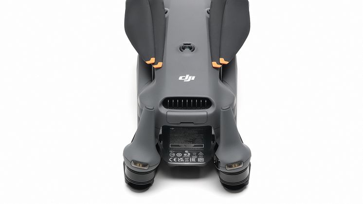 DJI Mavic 4 Pro_3(with SN code).jpg