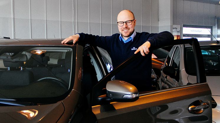 Anbefaler Auris Hybrid: Torgeir Marthinussen fra Nordvik har plukket ut fem gode bruktbilkjøp for deg som er ute etter en særdeles driftsøkonomisk bil.