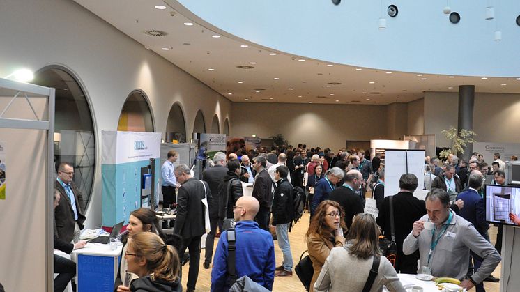 Die begleitende Fachausstellung zeigt neue Produkte und Lösungen aus allen Bereichen des Schadstoffmanagements. Foto: B+B Bauenim Bestand