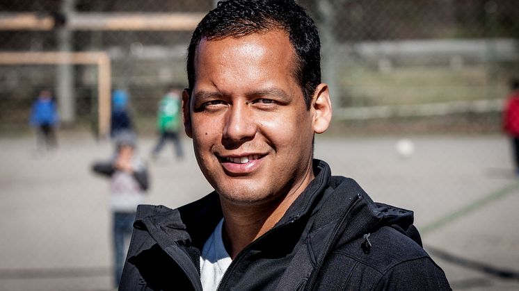 Ledarskapsstipendium till närpolisen John Franco på Kungsholmen