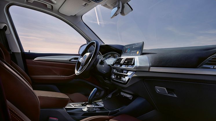 BMW iX3 - interiør