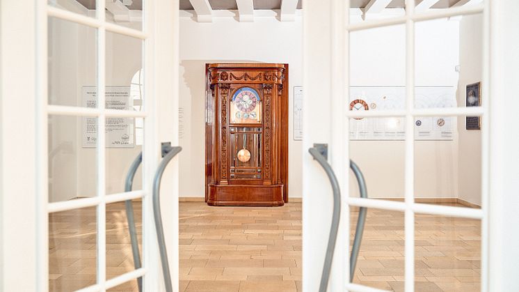 Astronische Kunstuhr_Hermann Goertz_1925©Stiftung Deutsches Uhrenmuseum Glashütte-Nicolas G. Hayek (Foto: René Gaens)